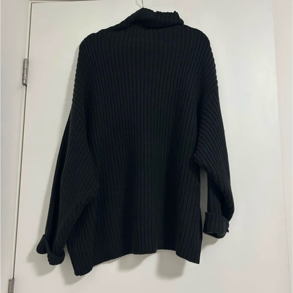 Free People Black Turtleneck Chunky Knit Sweater Size Medium